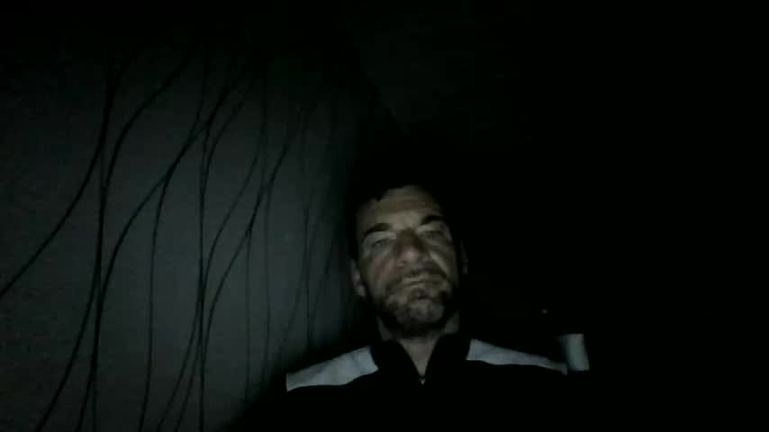 man_from_geaven's Live Cam