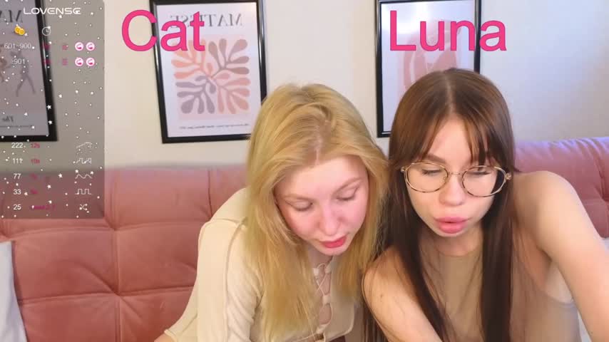 ❤️Hello we couple Luna & Catherina ❤️'s Live Cam