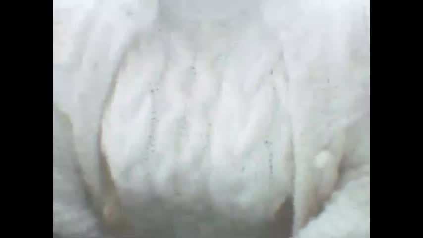 whitesweater's Live Cam